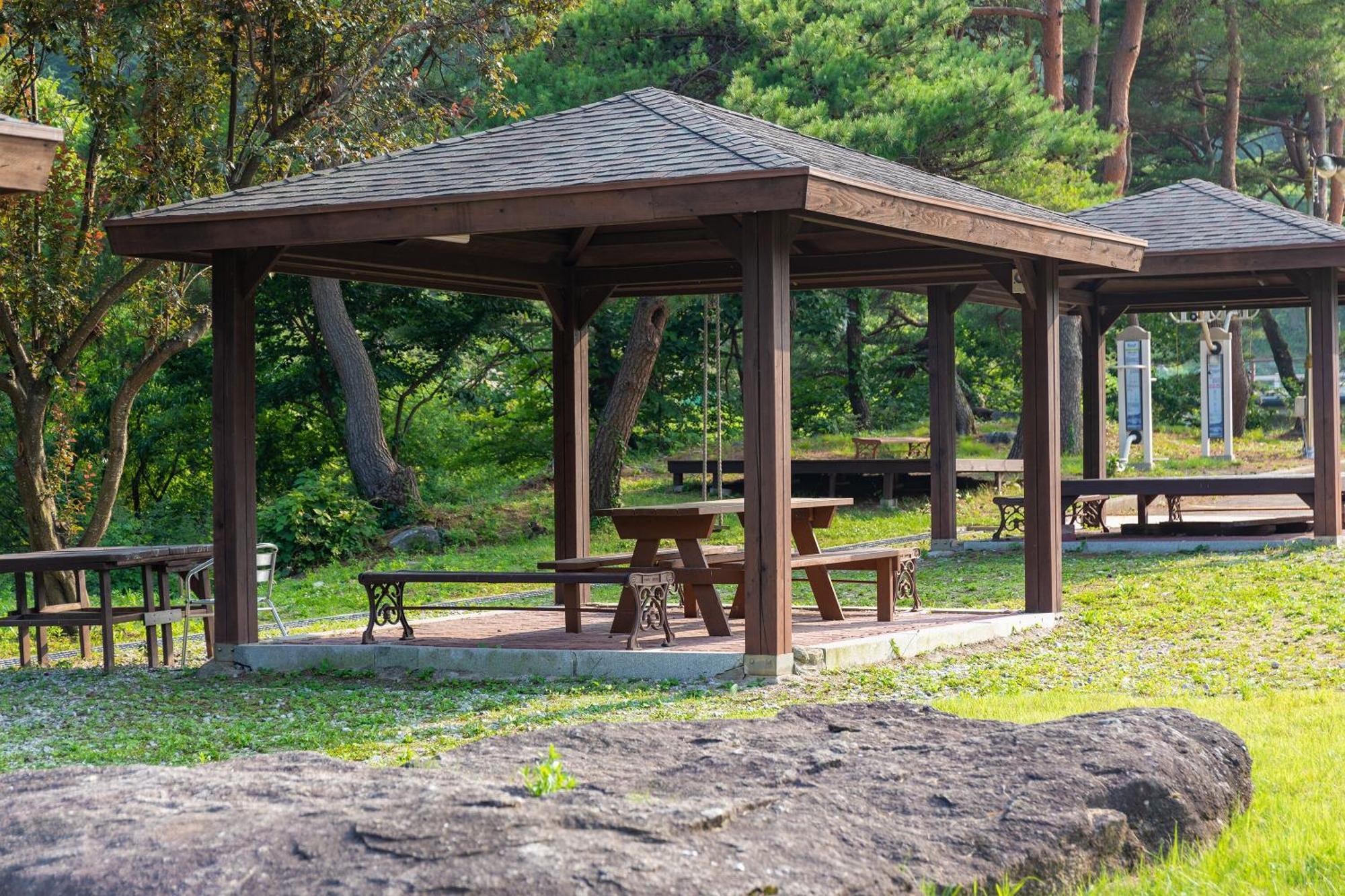 ホテル Gangneung Yasaenghwa Maeul エクステリア 写真